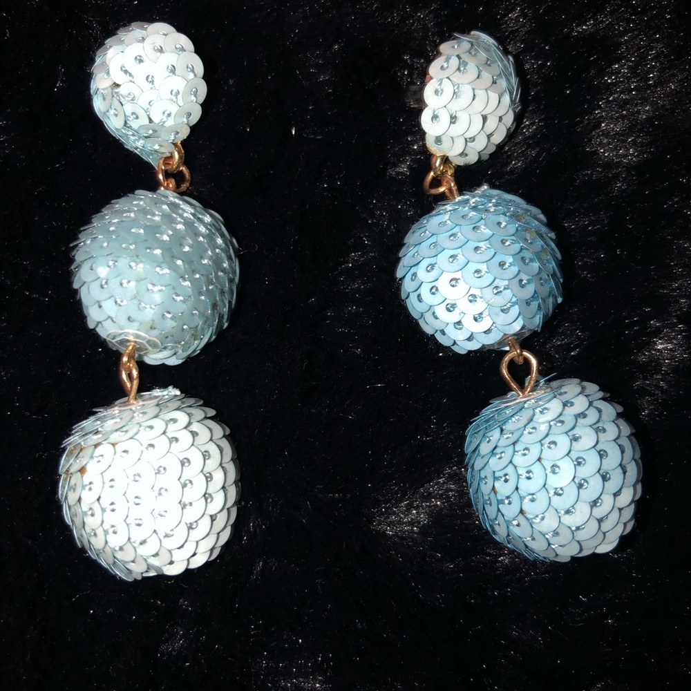 fashion earrings